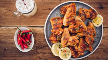 Grillowane skrzydełka w chili i miodzie